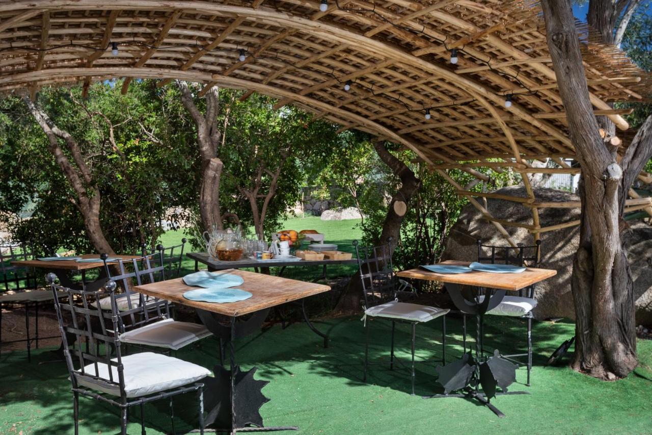 Il Mirto Bed & Breakfast Baja Sardinia Exterior photo
