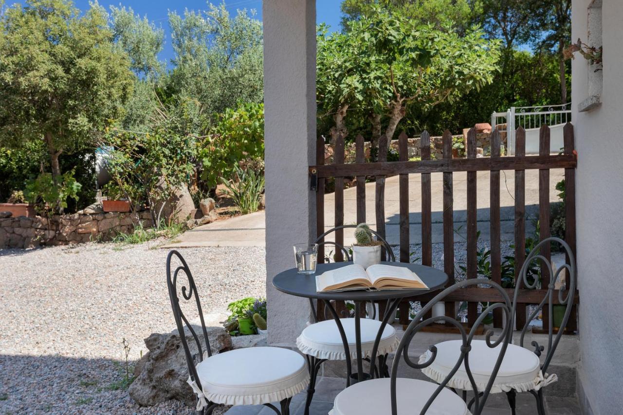 Il Mirto Bed & Breakfast Baja Sardinia Exterior photo